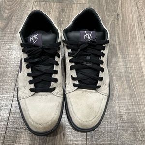 Almost brand new Nikes